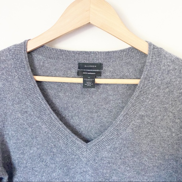 Halogen V-Neck Cashmere Sweater Dark Grey XS NWOT - Picture 5 of 11